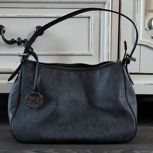 Medium Black Purse